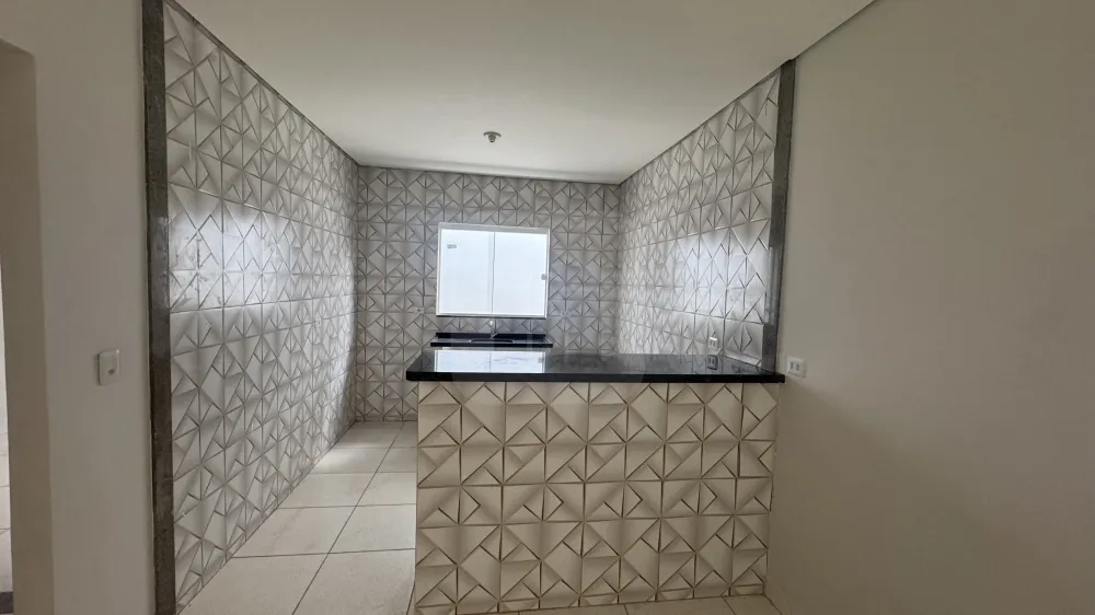 Alugar Casa / Padr&atilde;o em Uberl&acirc;ndia R$ 1.700,00 - Foto 6