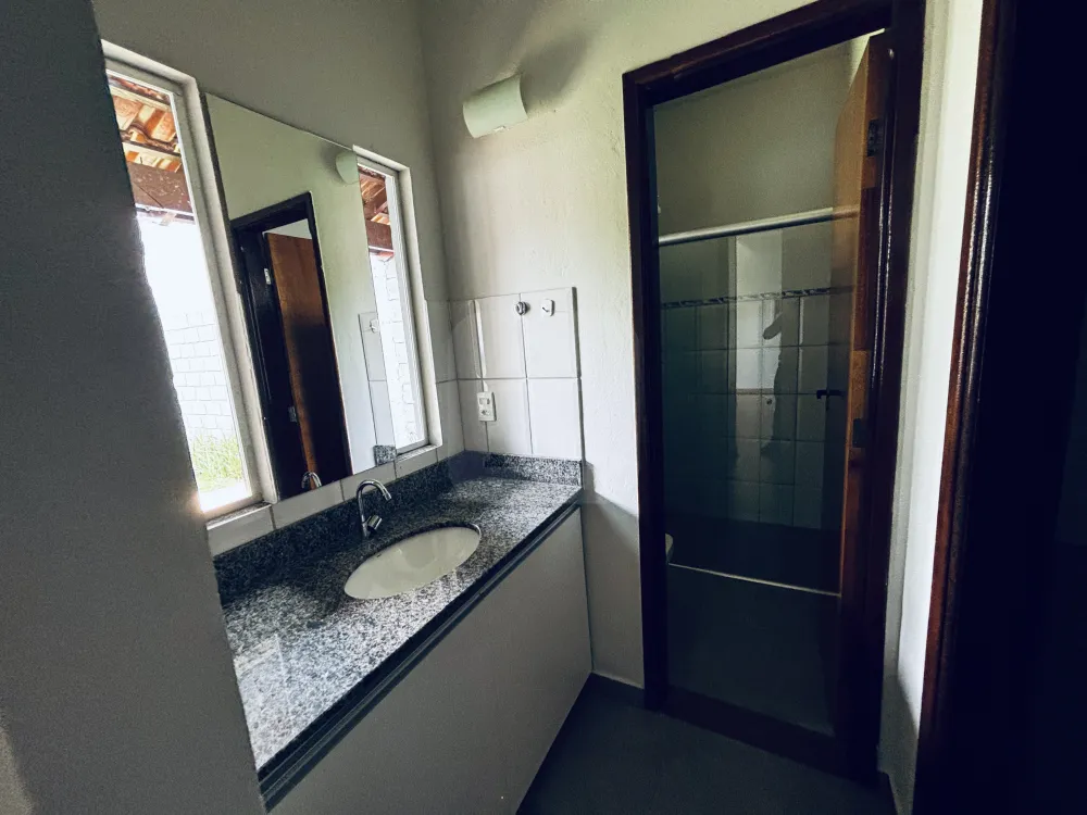 Alugar Casa / Padr&atilde;o em Uberl&acirc;ndia R$ 3.800,00 - Foto 5