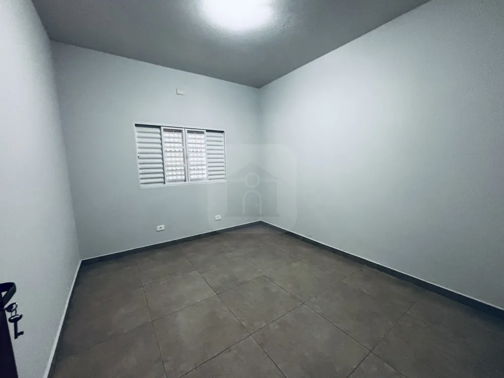 Alugar Casa / Padr&atilde;o em Uberl&acirc;ndia R$ 3.800,00 - Foto 6