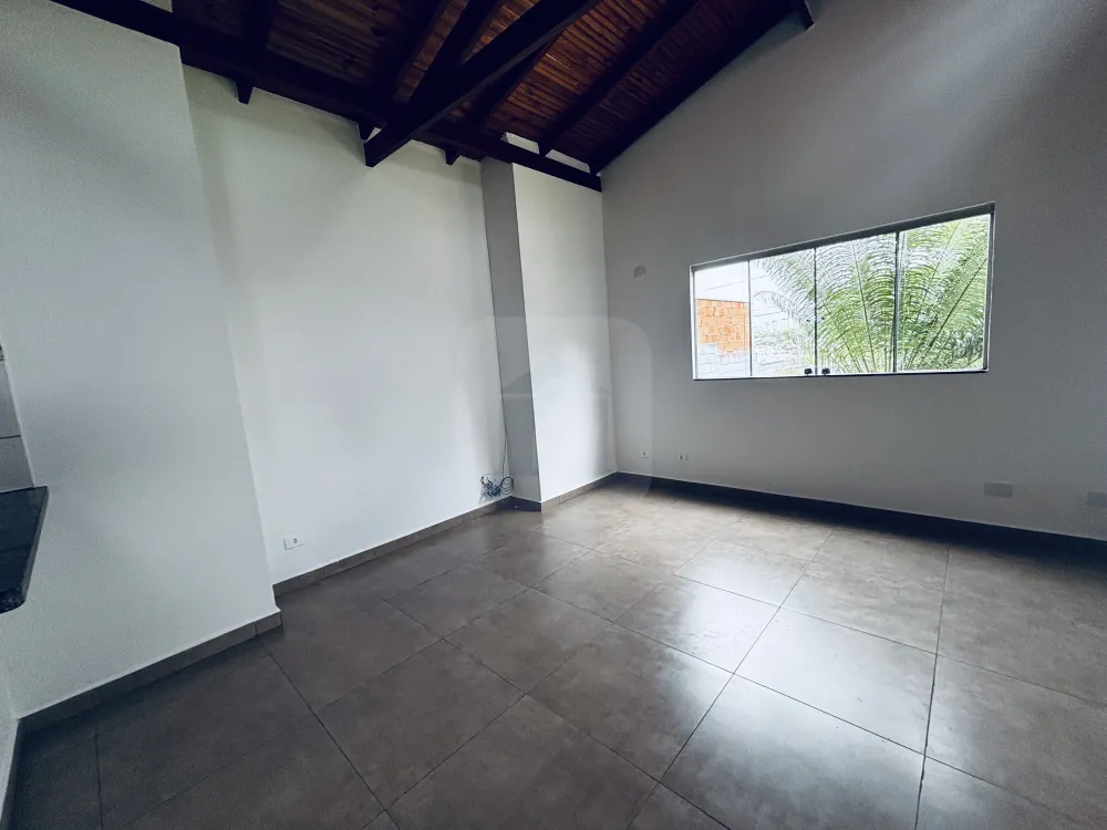 Alugar Casa / Padr&atilde;o em Uberl&acirc;ndia R$ 3.800,00 - Foto 8