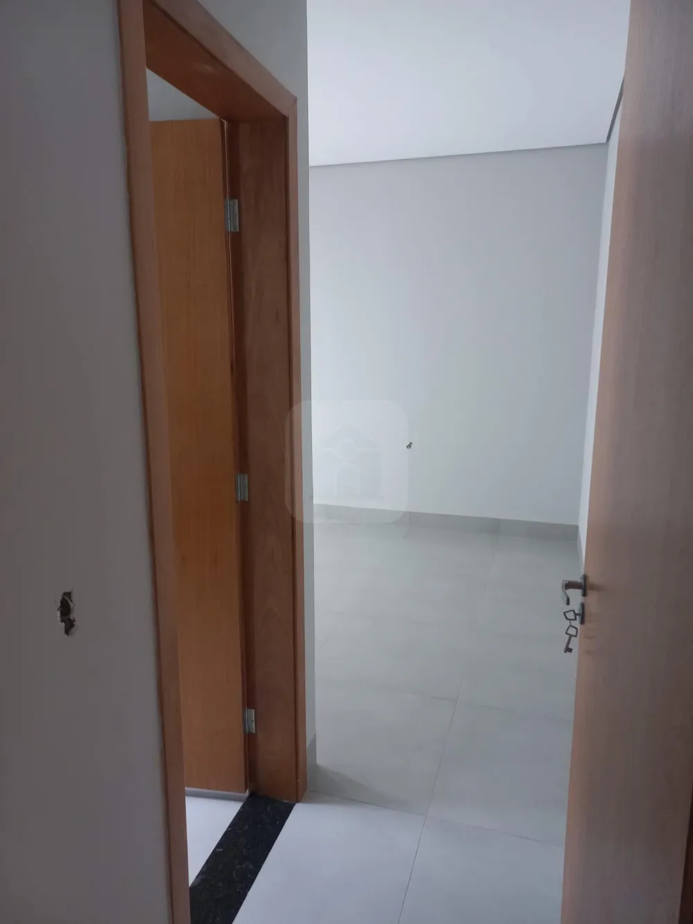 Comprar Casa / Padr&atilde;o em Uberl&acirc;ndia R$ 630.000,00 - Foto 4