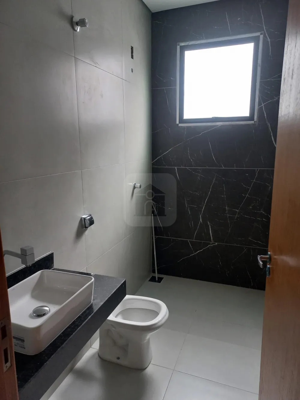 Comprar Casa / Padr&atilde;o em Uberl&acirc;ndia R$ 630.000,00 - Foto 9