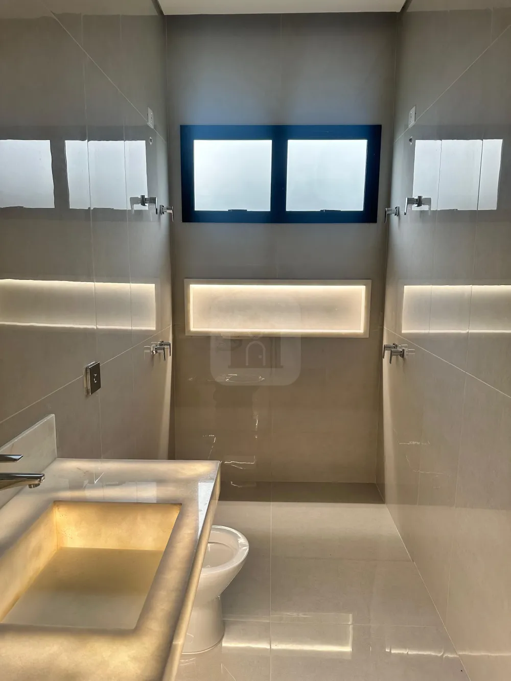 Comprar Casa / Condom&iacute;nio ou Loteamento Fechado em Uberl&acirc;ndia R$ 2.100.000,00 - Foto 9