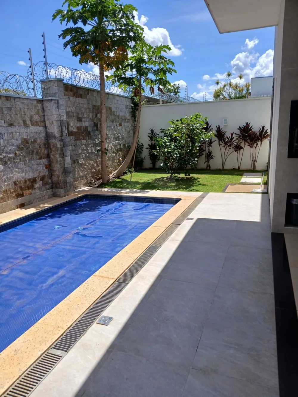 Comprar Casa / Condom&iacute;nio ou Loteamento Fechado em Uberl&acirc;ndia R$ 1.790.000,00 - Foto 23