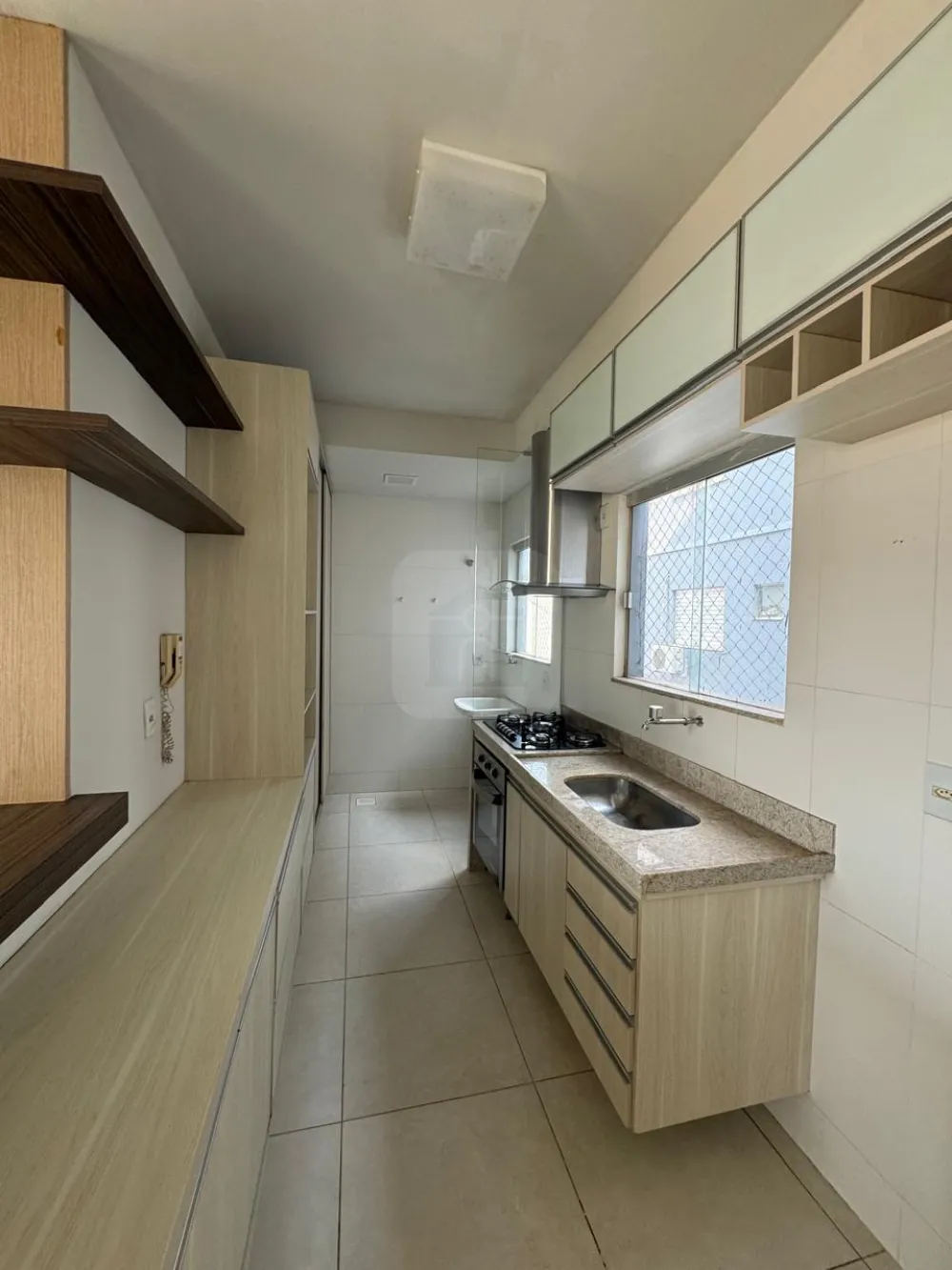Alugar Apartamento / Padr&atilde;o em Araguari R$ 2.500,00 - Foto 5