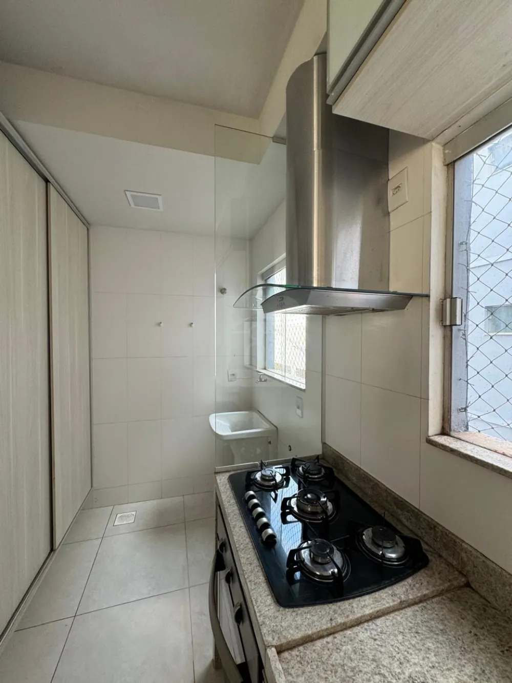 Alugar Apartamento / Padr&atilde;o em Araguari R$ 2.500,00 - Foto 6