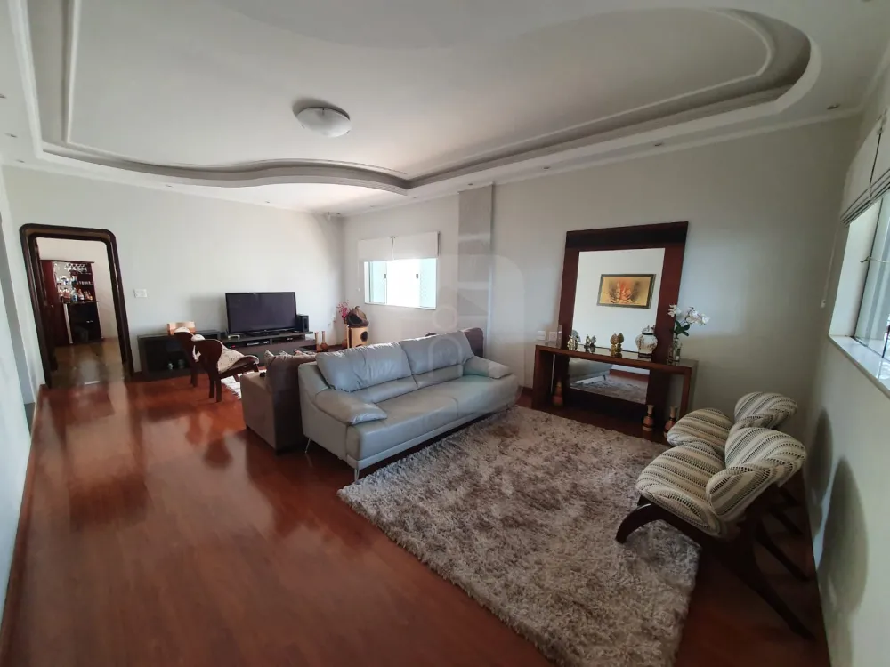 Comprar Casa / Padr&atilde;o em Araguari R$ 2.500.000,00 - Foto 1