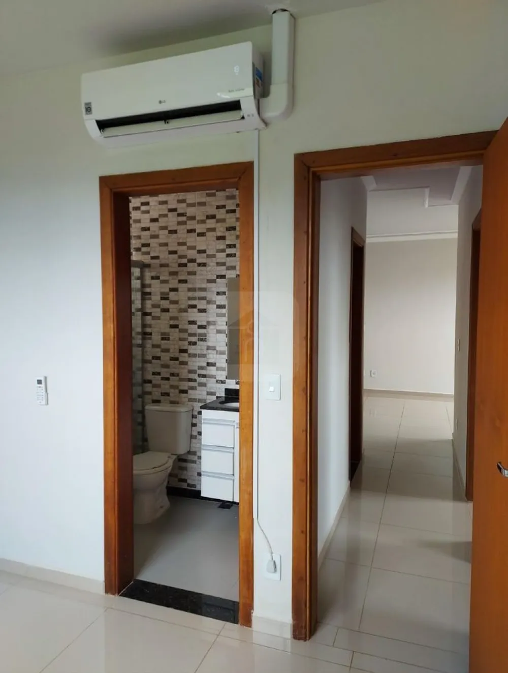 Comprar Apartamento / Padr&atilde;o em Araguari R$ 320.000,00 - Foto 4