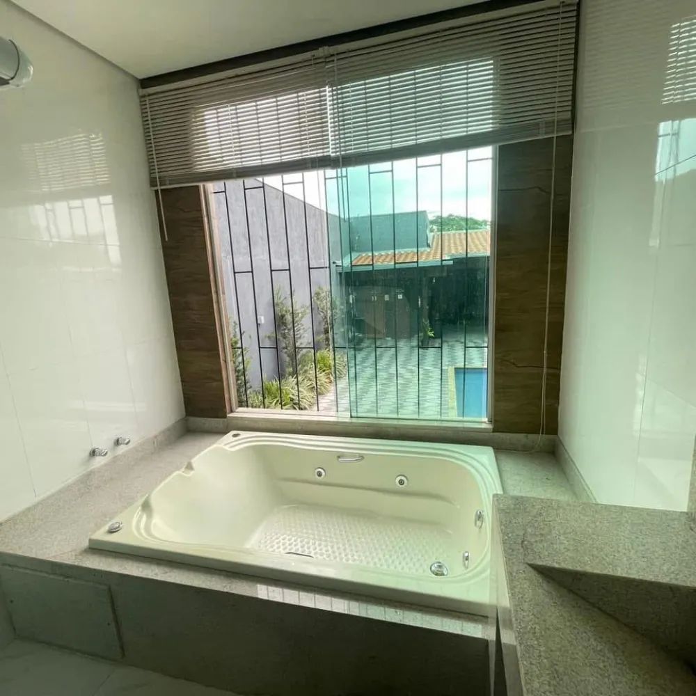 Comprar Casa / Padr&atilde;o em Uberl&acirc;ndia R$ 550.000,00 - Foto 5