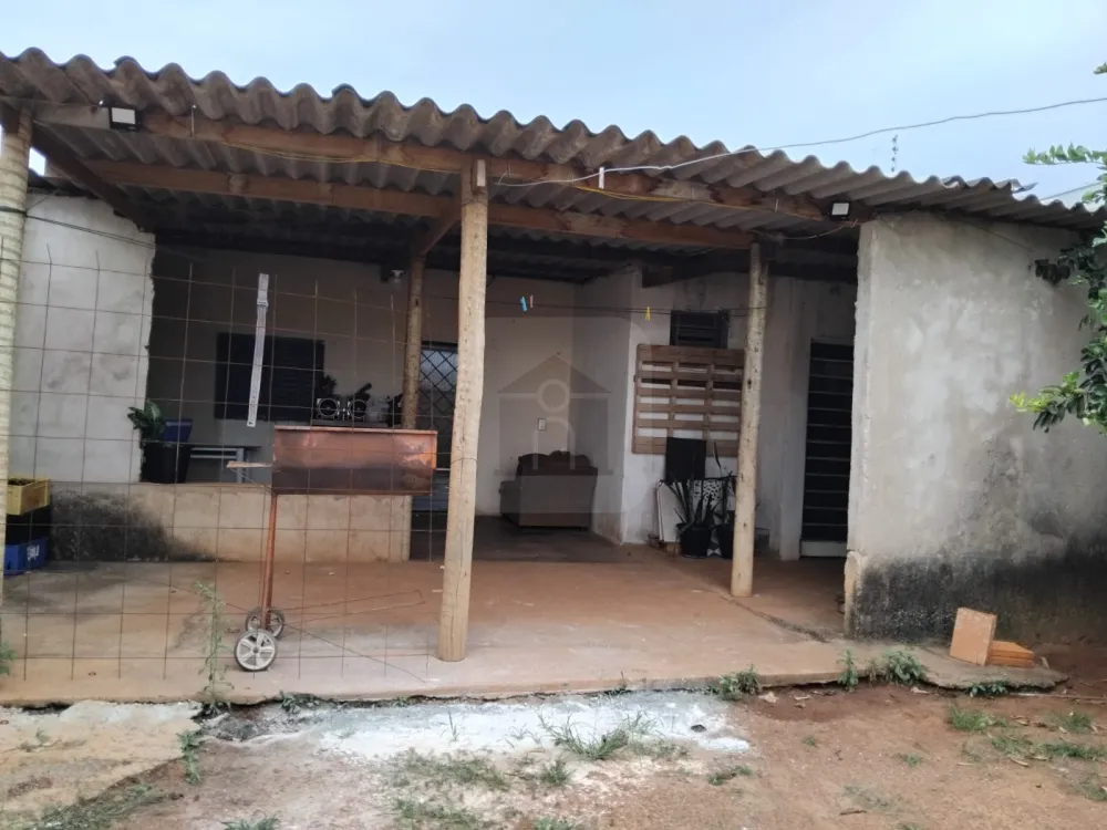 Comprar Casa / Padr&atilde;o em Uberl&acirc;ndia R$ 220.000,00 - Foto 1