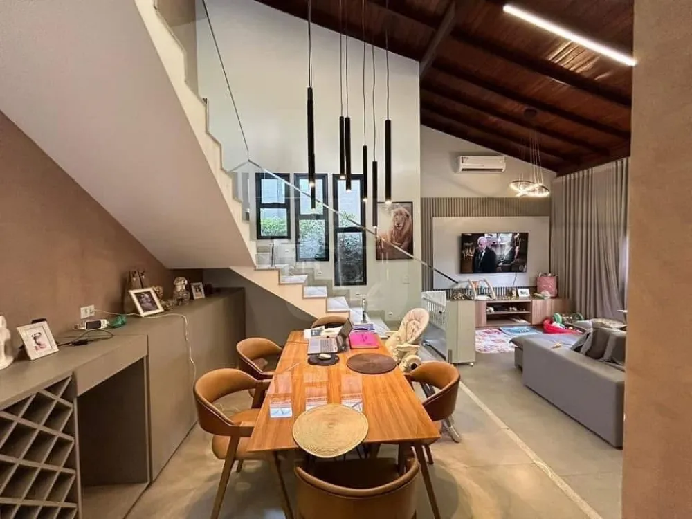 Comprar Casa / Padr&atilde;o em Uberl&acirc;ndia R$ 1.200.000,00 - Foto 4