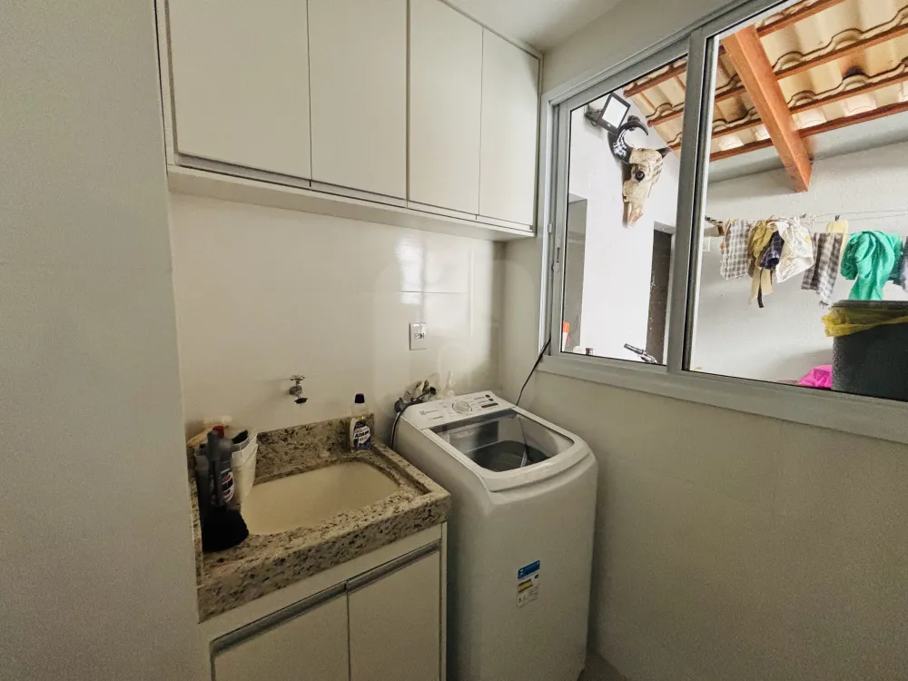 Alugar Apartamento / Padr&atilde;o em Uberl&acirc;ndia R$ 2.600,00 - Foto 8