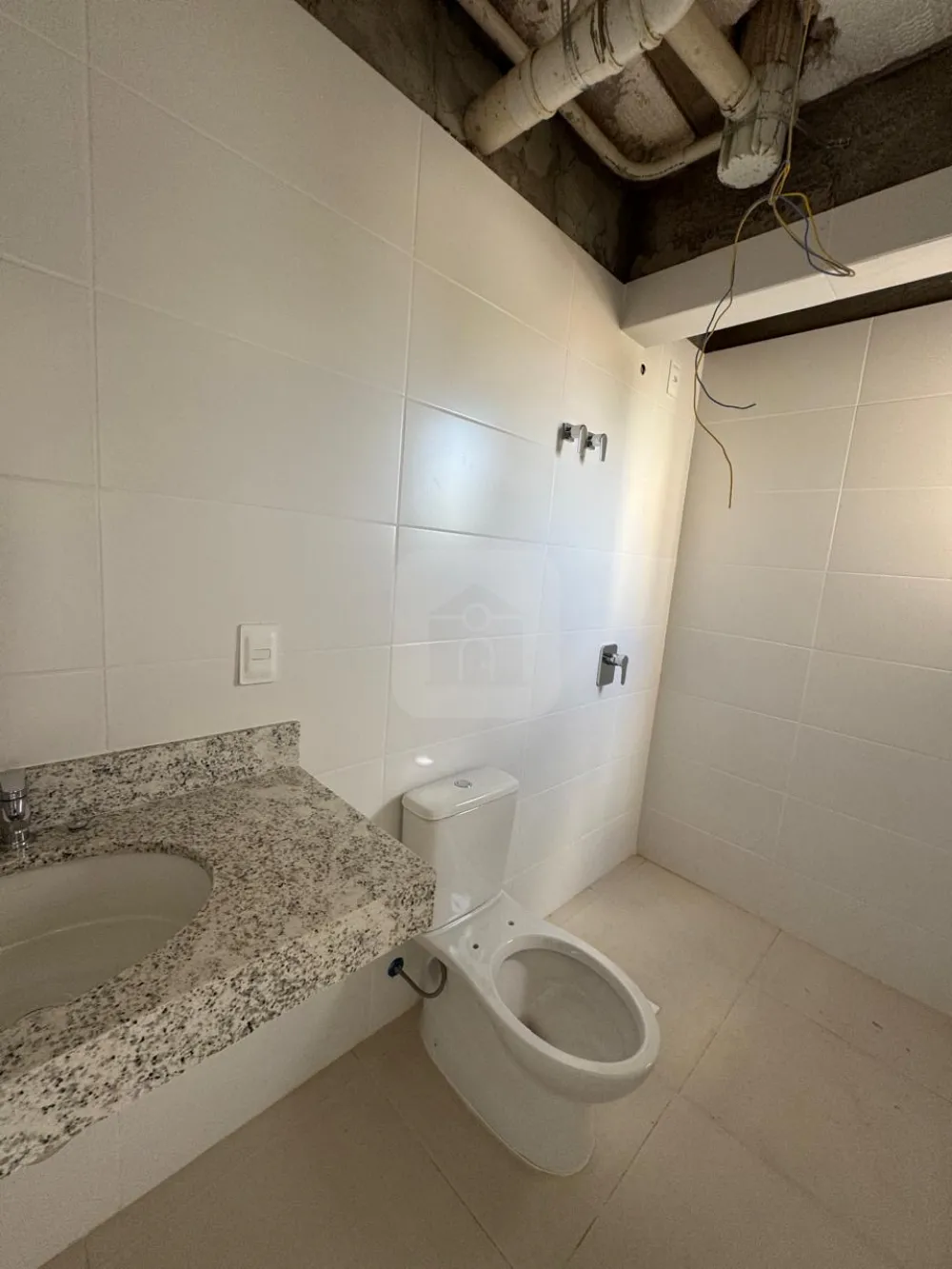 Comprar Apartamento / Padr&atilde;o em Araguari R$ 1.600.000,00 - Foto 11