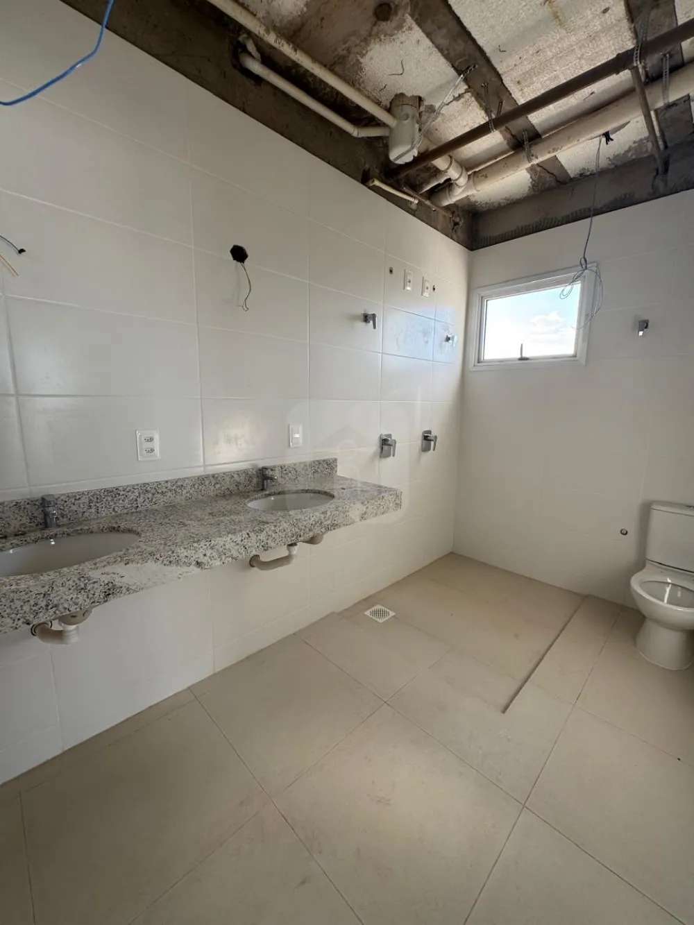 Comprar Apartamento / Padr&atilde;o em Araguari R$ 1.600.000,00 - Foto 12