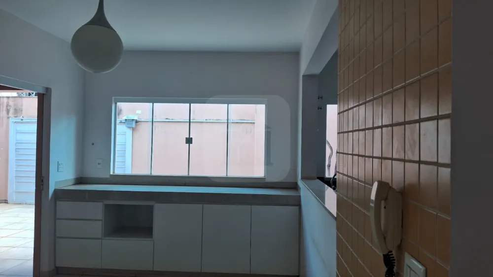 Comprar Casa / Padr&atilde;o em Uberl&acirc;ndia R$ 980.000,00 - Foto 6