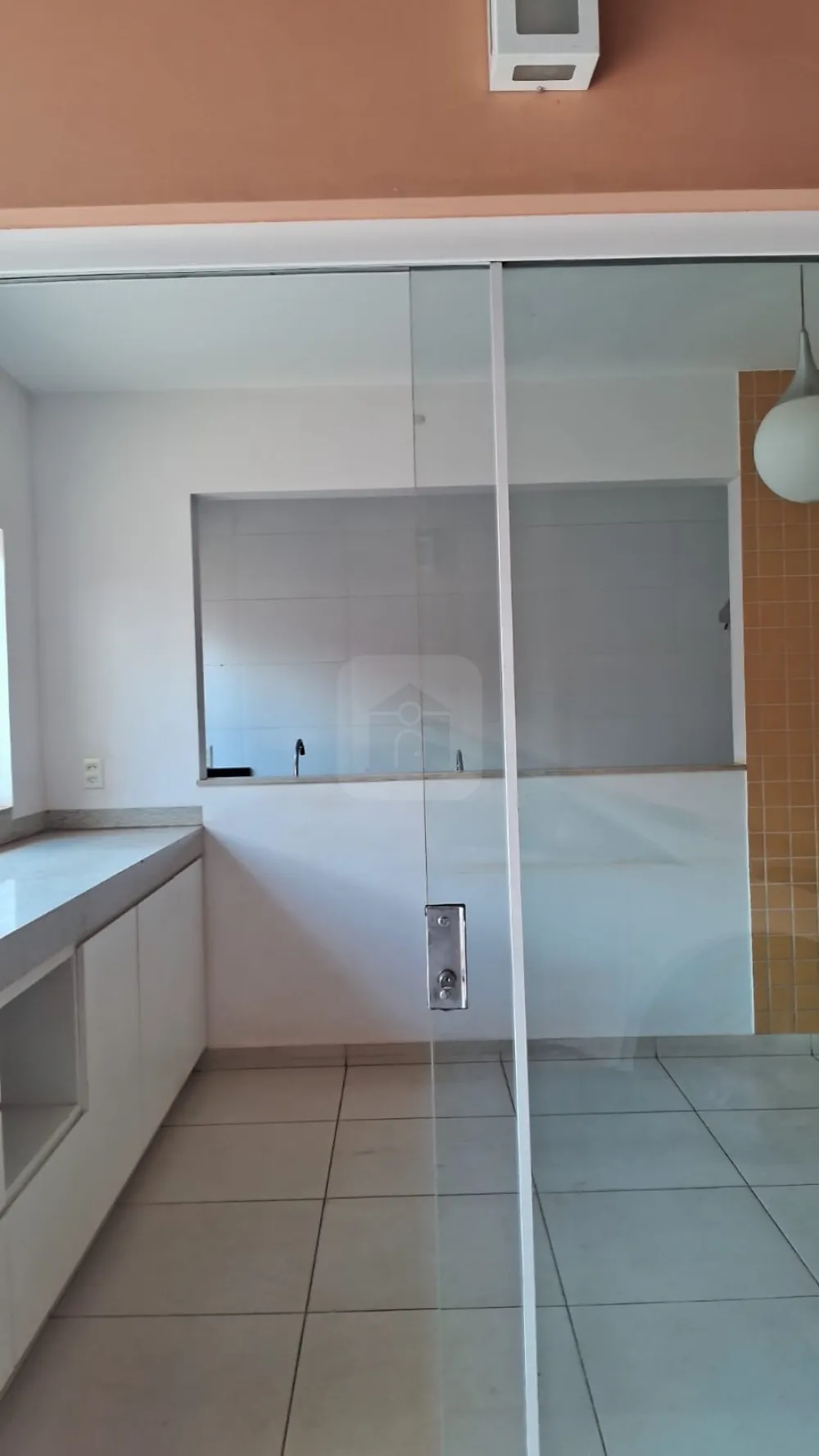 Comprar Casa / Padr&atilde;o em Uberl&acirc;ndia R$ 980.000,00 - Foto 8