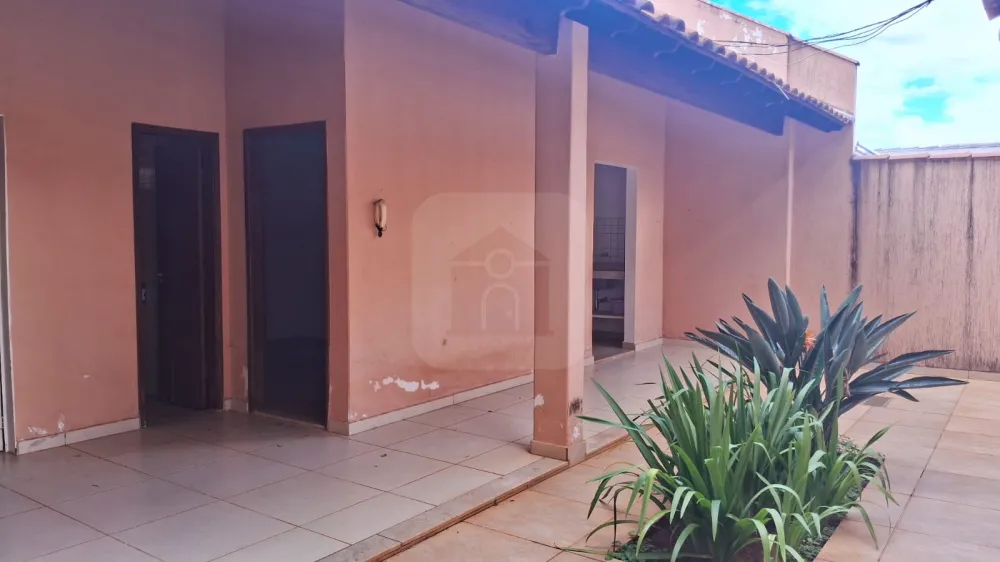 Comprar Casa / Padr&atilde;o em Uberl&acirc;ndia R$ 980.000,00 - Foto 37