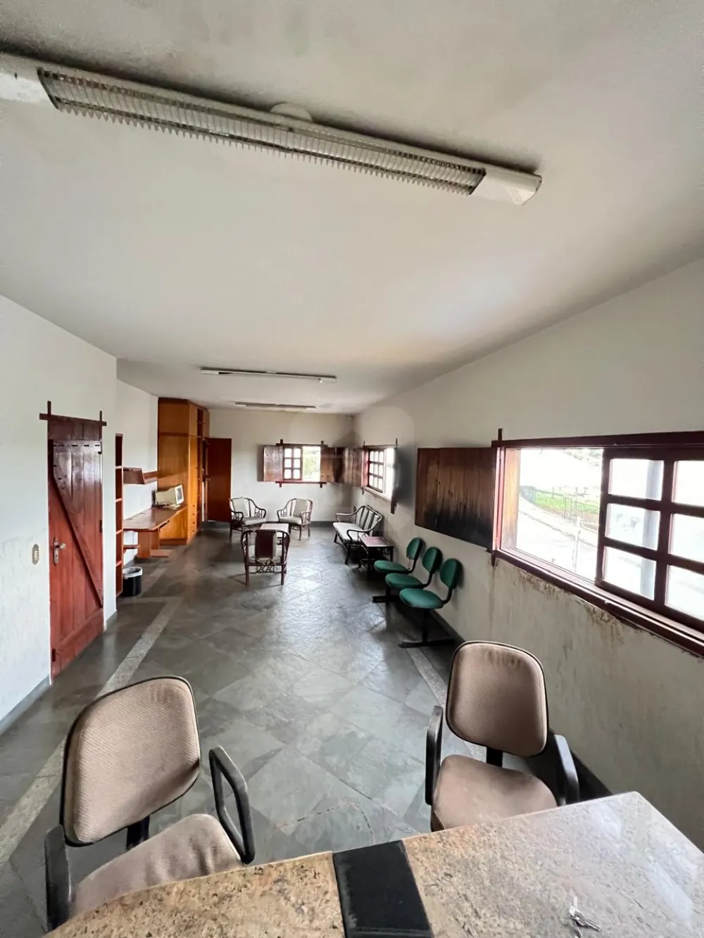 Alugar Comercial / Pr&eacute;dio em Uberl&acirc;ndia R$ 2.500,00 - Foto 6