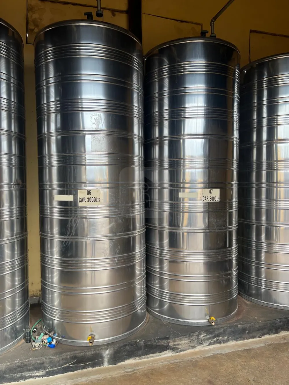 Alugar Comercial / Ponto Comercial em Uberl&acirc;ndia R$ 4.500,00 - Foto 8