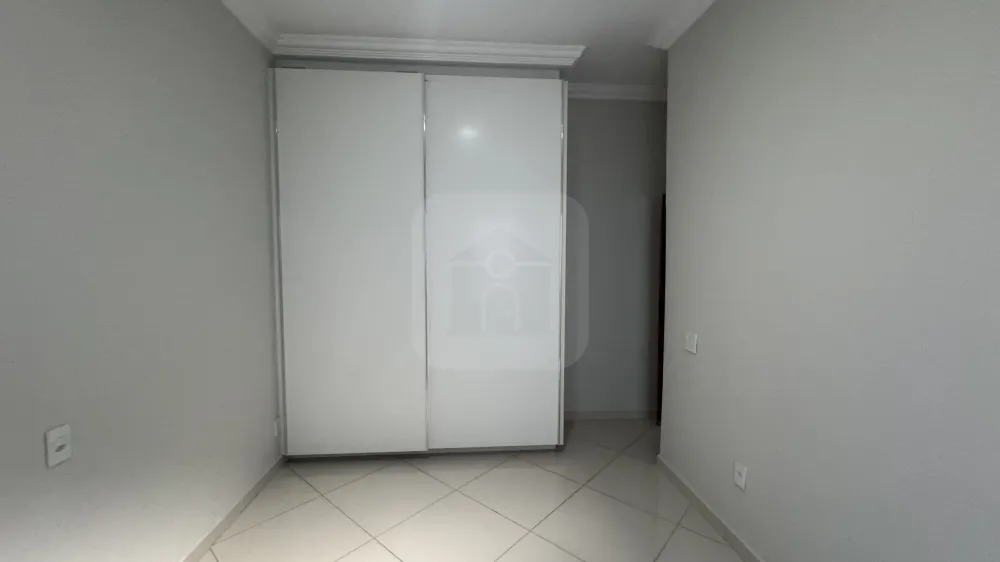 Alugar Casa / Padr&atilde;o em Uberl&acirc;ndia R$ 4.500,00 - Foto 9