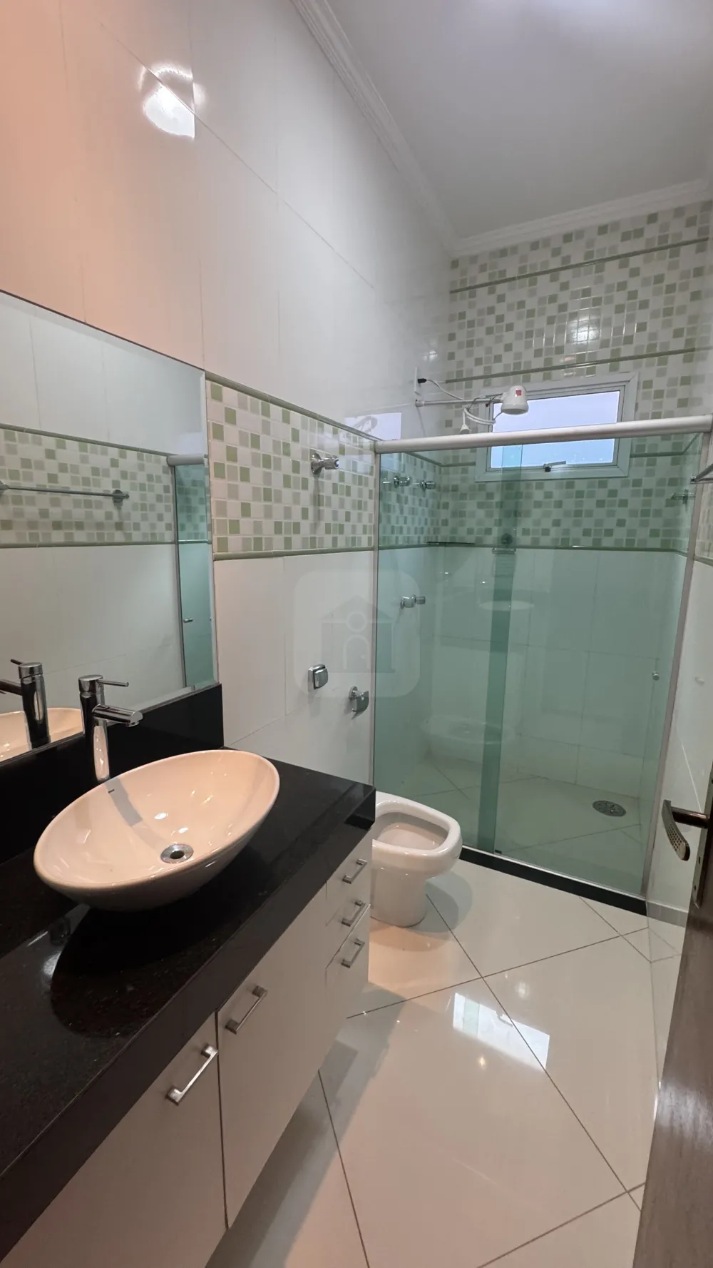 Alugar Casa / Padr&atilde;o em Uberl&acirc;ndia R$ 4.500,00 - Foto 10