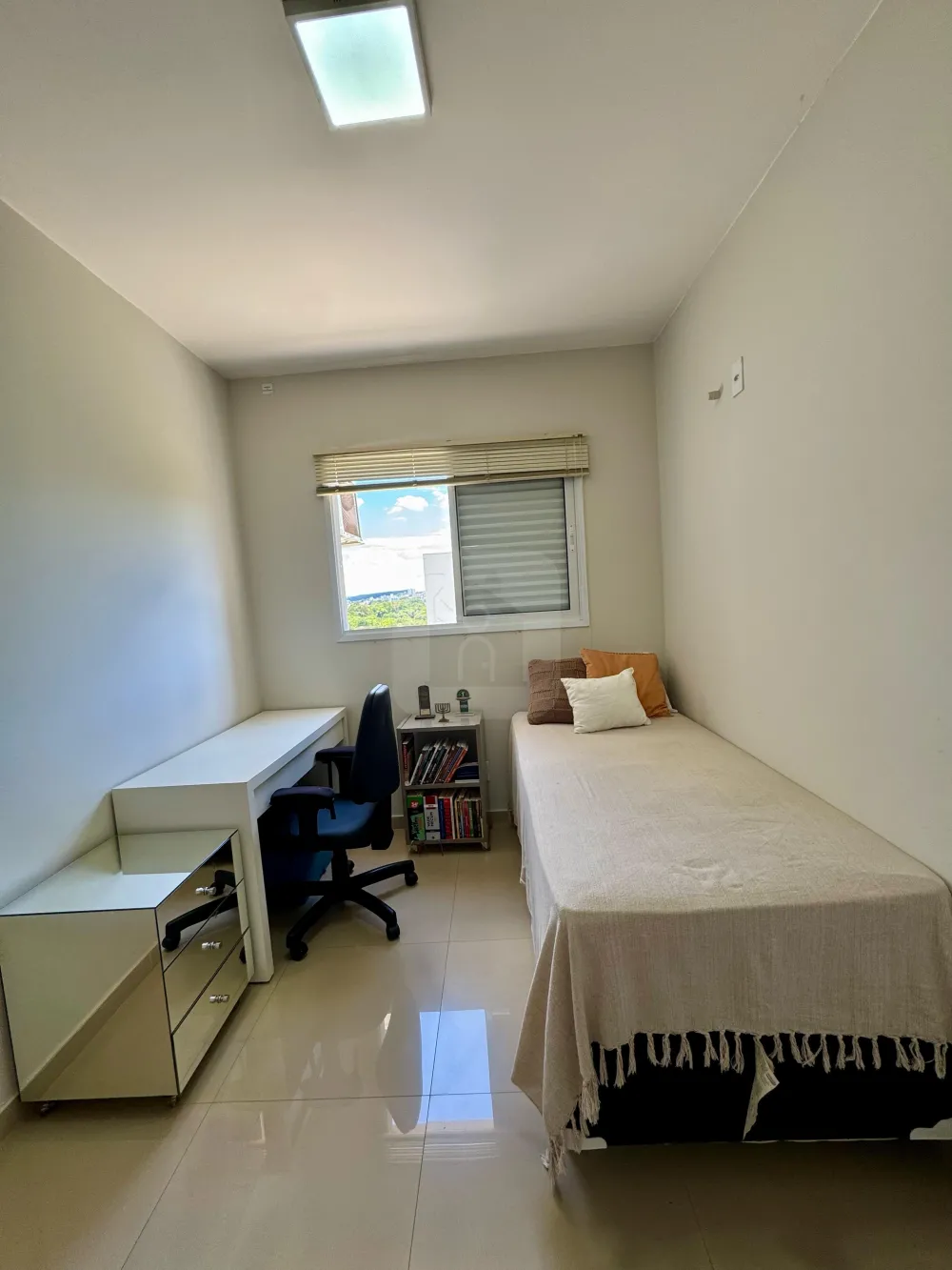 Comprar Apartamento / Padr&atilde;o em Uberl&acirc;ndia R$ 540.000,00 - Foto 4