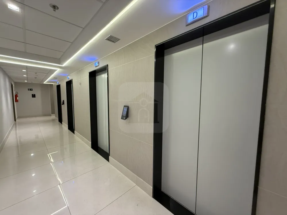 Comprar Comercial / Sala Comercial Condom&iacute;nio em Uberl&acirc;ndia - Foto 2