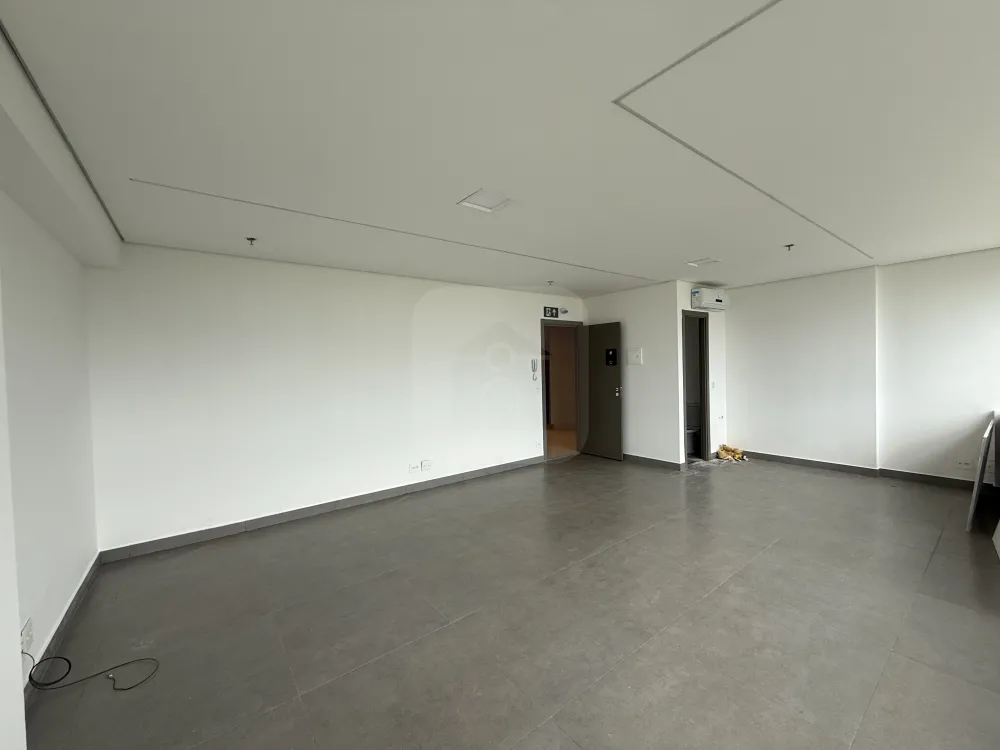 Comprar Comercial / Sala Comercial Condom&iacute;nio em Uberl&acirc;ndia - Foto 3