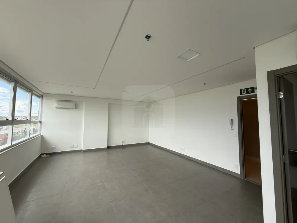 Comprar Comercial / Sala Comercial Condom&iacute;nio em Uberl&acirc;ndia - Foto 4