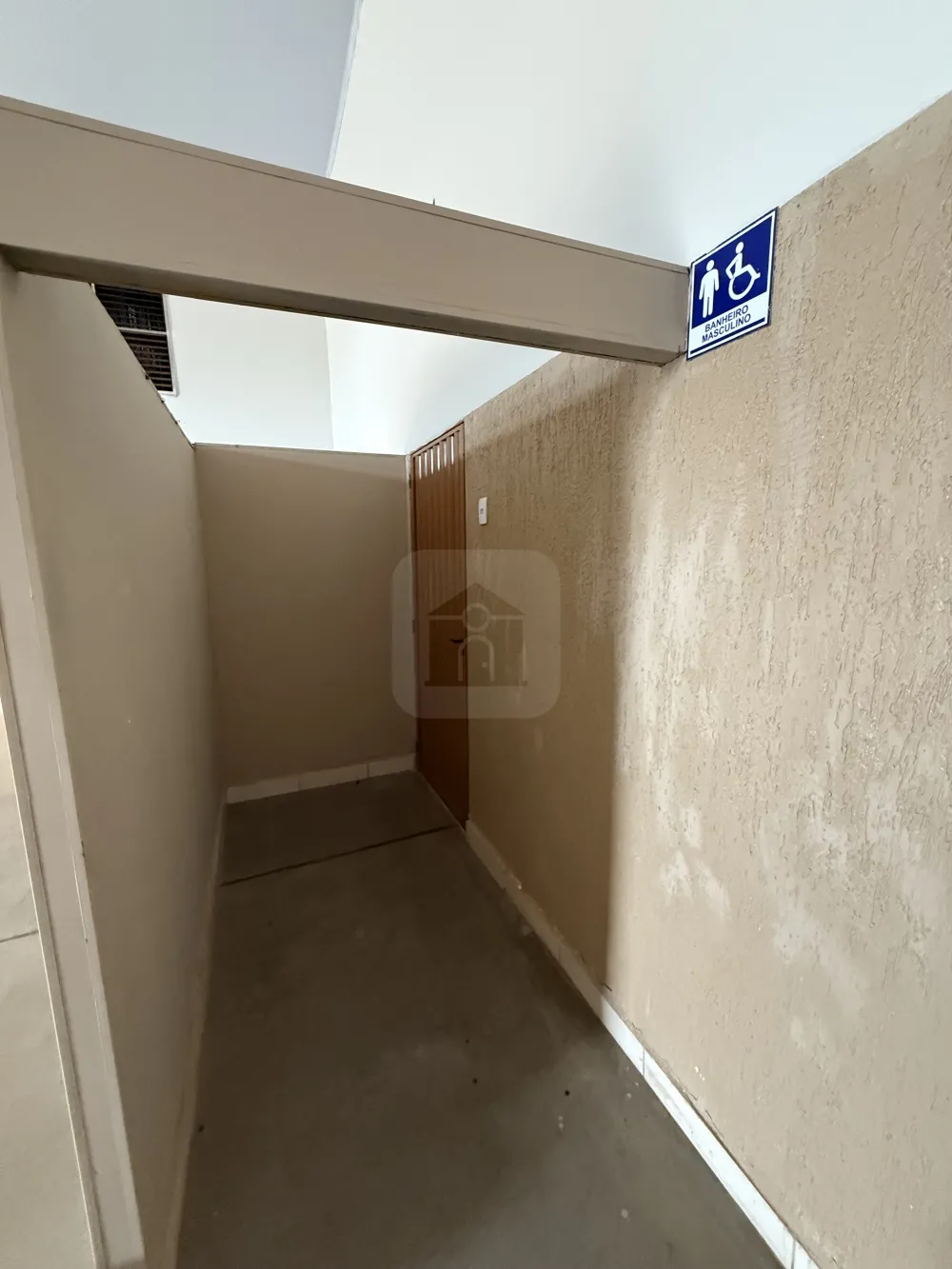 Alugar Comercial / Galp&atilde;o em Uberl&acirc;ndia R$ 6.000,00 - Foto 6