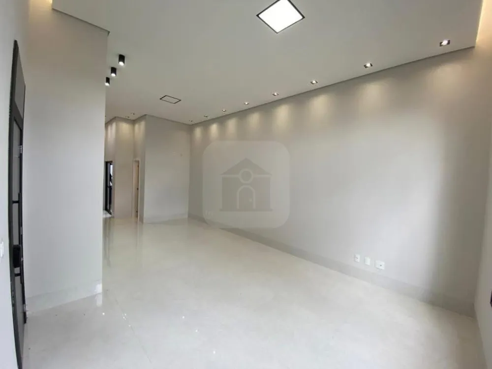 Comprar Casa / Padr&atilde;o em Uberl&acirc;ndia R$ 850.000,00 - Foto 3