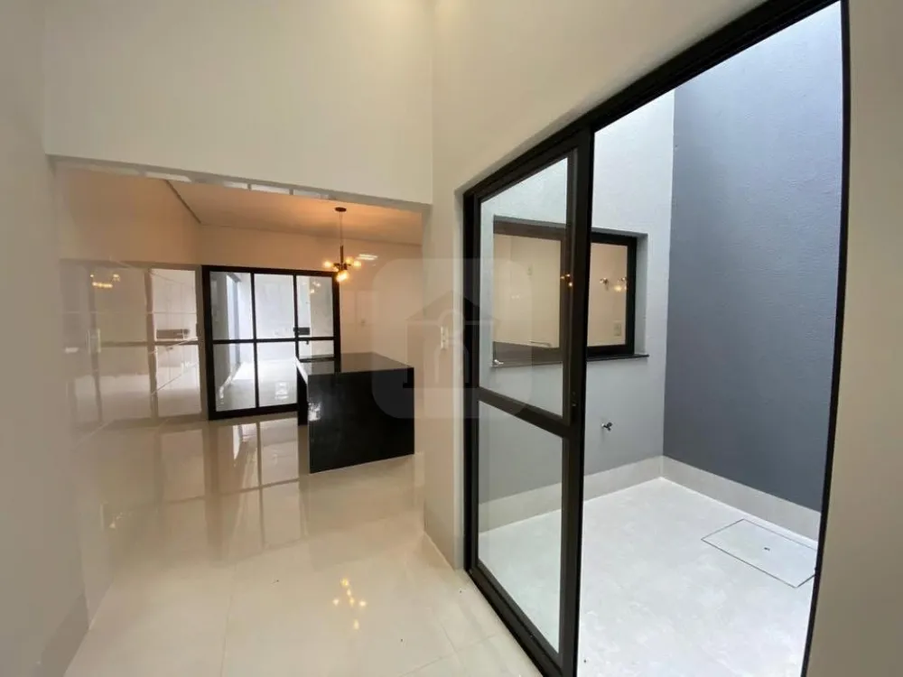 Comprar Casa / Padr&atilde;o em Uberl&acirc;ndia R$ 850.000,00 - Foto 19