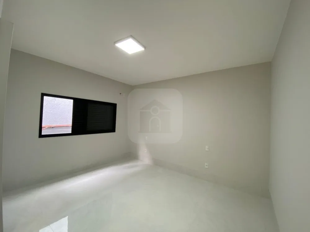 Comprar Casa / Padr&atilde;o em Uberl&acirc;ndia R$ 850.000,00 - Foto 8