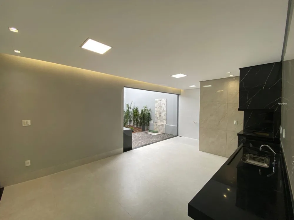 Comprar Casa / Padr&atilde;o em Uberl&acirc;ndia R$ 850.000,00 - Foto 20