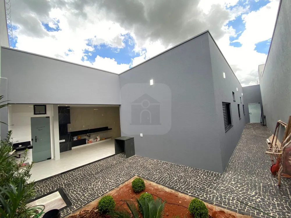Comprar Casa / Padr&atilde;o em Uberl&acirc;ndia R$ 850.000,00 - Foto 23