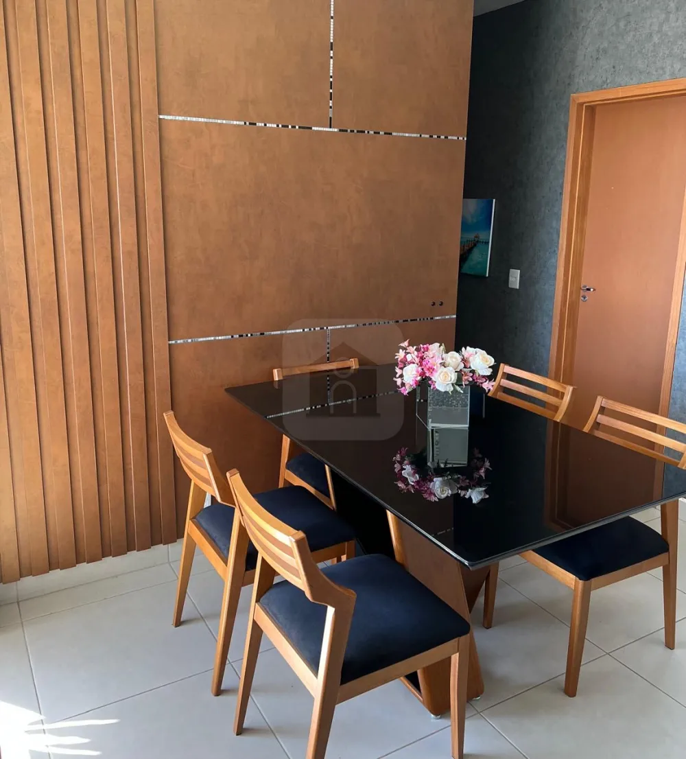 Comprar Apartamento / Padr&atilde;o em Uberl&acirc;ndia R$ 750.000,00 - Foto 4