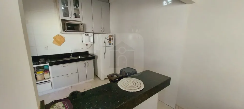 Alugar Casa / Padr&atilde;o em Uberl&acirc;ndia R$ 1.700,00 - Foto 4