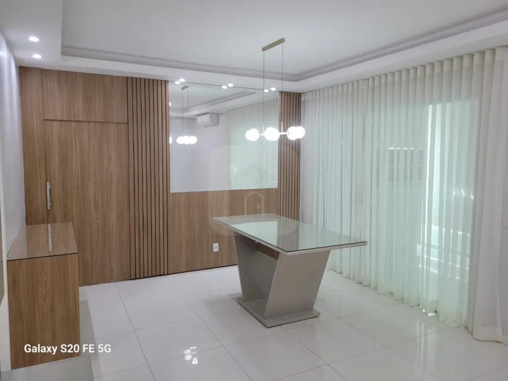 Comprar Apartamento / Padr&atilde;o em Uberl&acirc;ndia R$ 850.000,00 - Foto 4