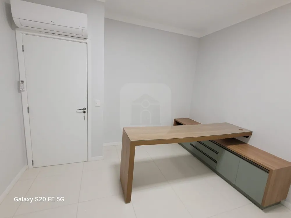 Comprar Apartamento / Padr&atilde;o em Uberl&acirc;ndia R$ 850.000,00 - Foto 12