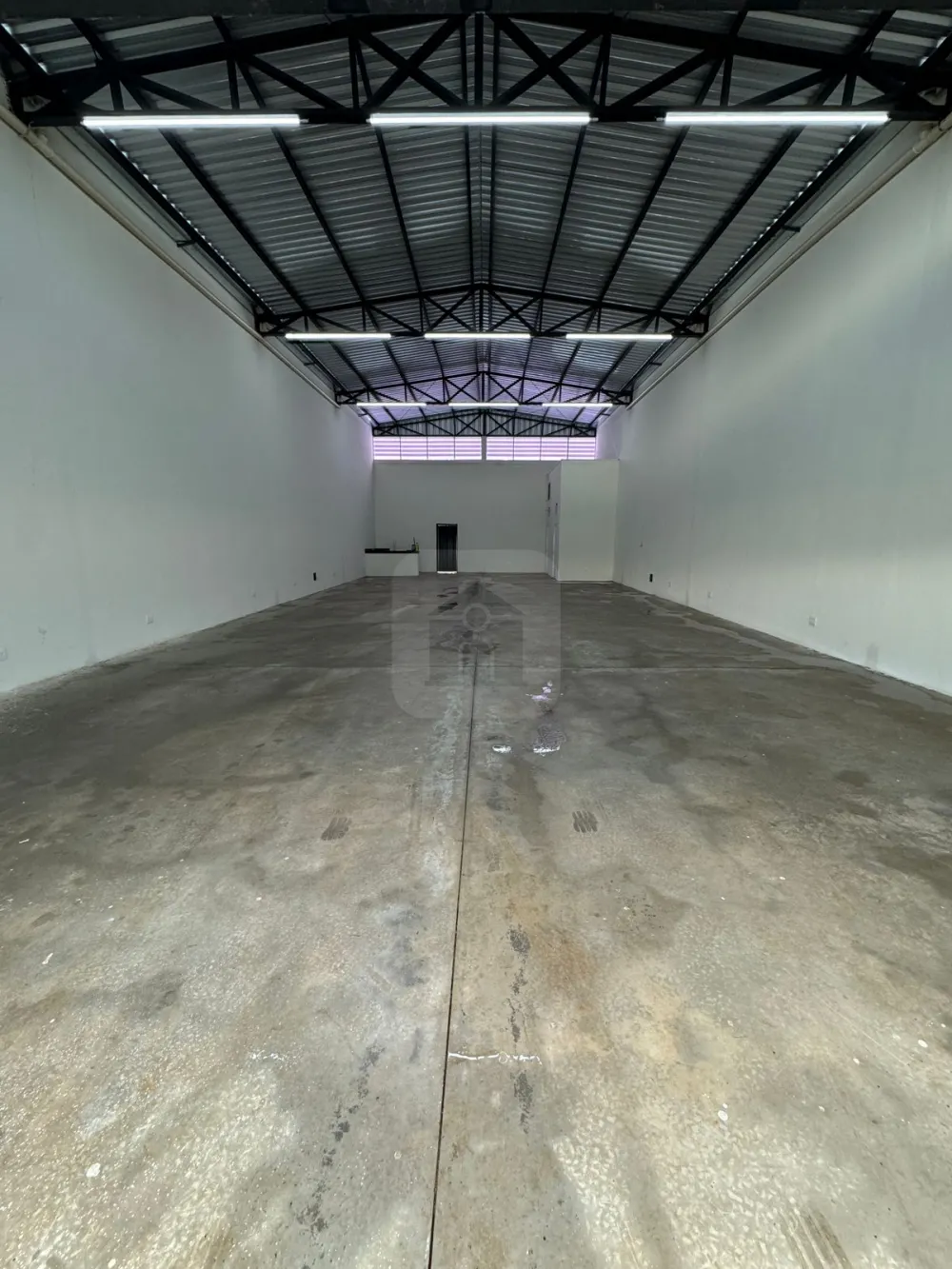 Comprar Comercial / Galp&atilde;o em Uberl&acirc;ndia R$ 1.000.000,00 - Foto 2