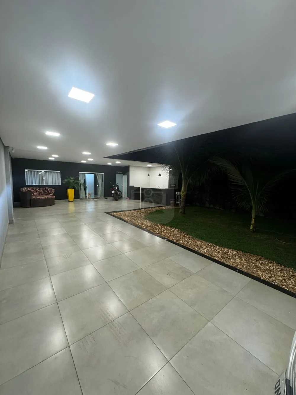 Comprar Casa / Padr&atilde;o em Uberl&acirc;ndia R$ 780.000,00 - Foto 3