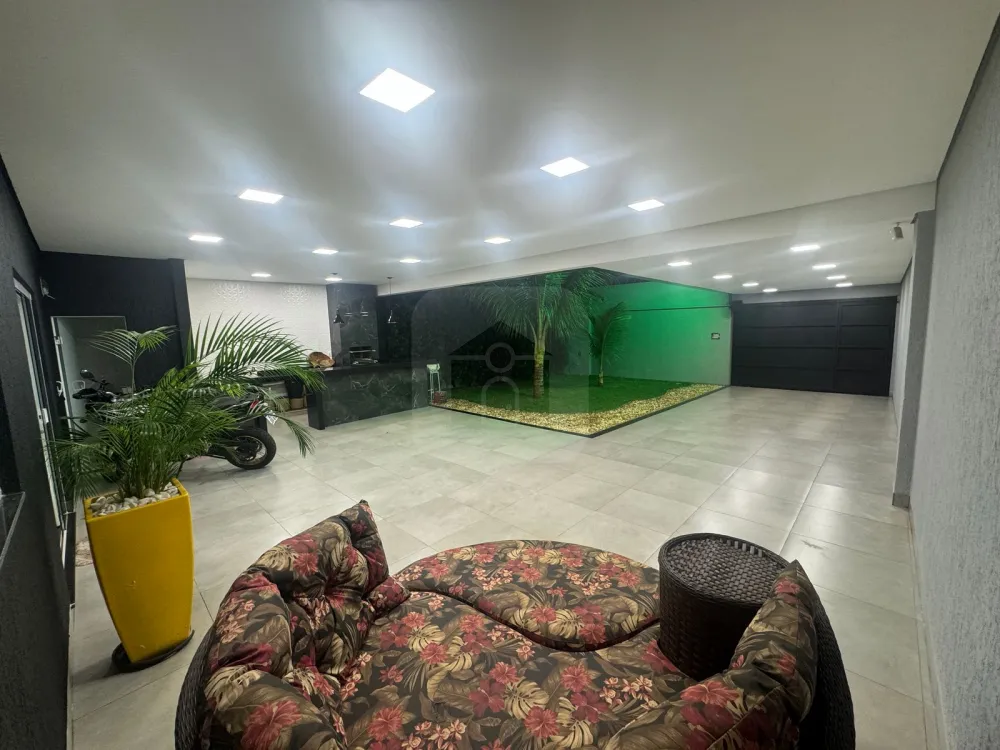 Comprar Casa / Padr&atilde;o em Uberl&acirc;ndia R$ 780.000,00 - Foto 2