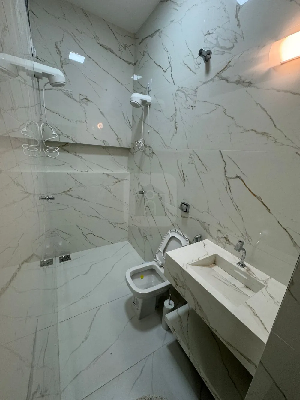 Comprar Casa / Padr&atilde;o em Uberl&acirc;ndia R$ 780.000,00 - Foto 9