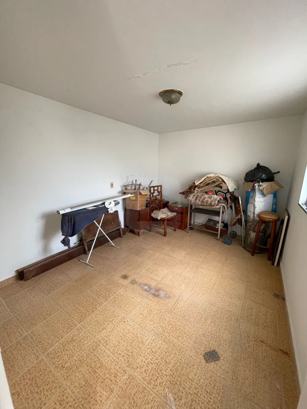 Alugar Casa / Padr&atilde;o em Araguari R$ 5.000,00 - Foto 31