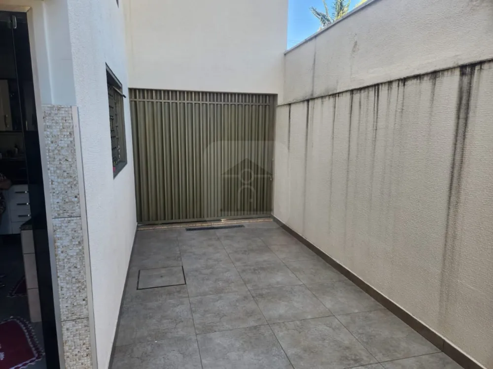 Comprar Casa / Padr&atilde;o em Uberl&acirc;ndia R$ 690.000,00 - Foto 19