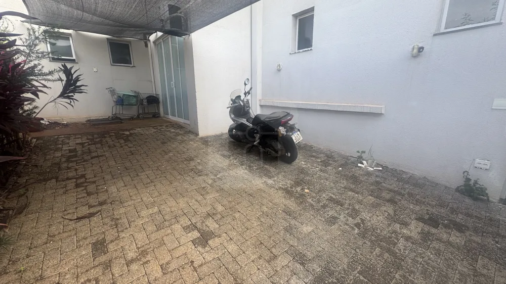 Alugar Apartamento / Sobrado em Uberl&acirc;ndia R$ 2.200,00 - Foto 10