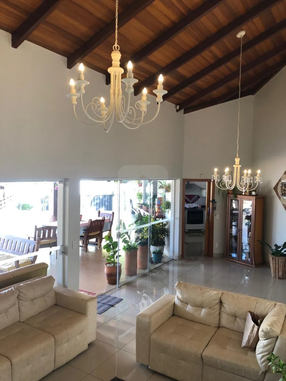 Comprar Casa / Padr&atilde;o em Uberl&acirc;ndia R$ 2.400.000,00 - Foto 5