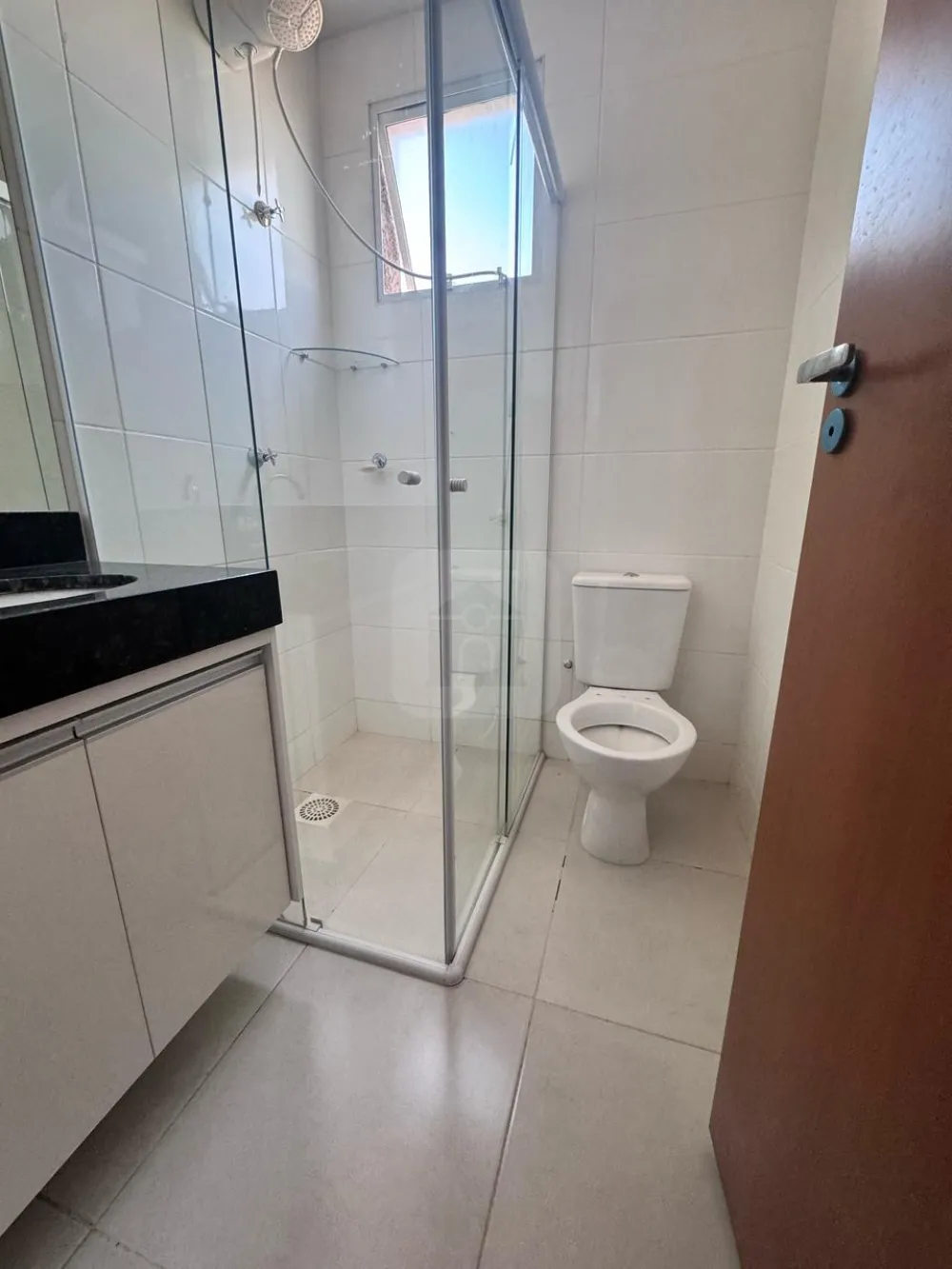Alugar Apartamento / Padr&atilde;o em Uberl&acirc;ndia R$ 2.200,00 - Foto 9