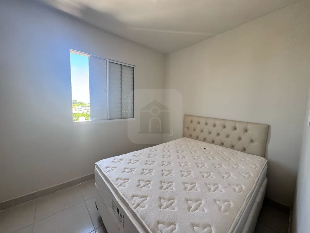 Alugar Apartamento / Padr&atilde;o em Uberl&acirc;ndia R$ 2.200,00 - Foto 8