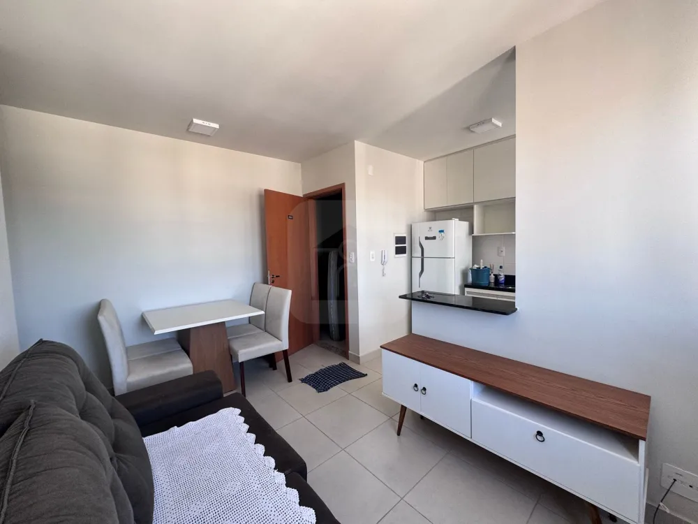 Alugar Apartamento / Padr&atilde;o em Uberl&acirc;ndia R$ 2.200,00 - Foto 18